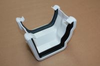 Right Hand Adaptor to Square Gutter (niagara white)